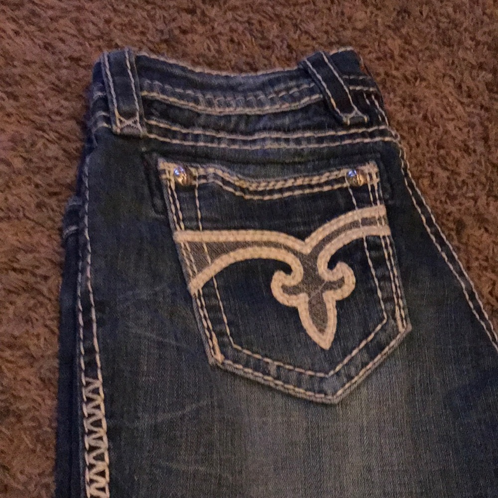 Rock revival straight leg jeans